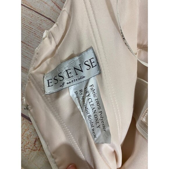 Essence Of Australia Women's Strapless Fit And Flare Wedding Gown - Small - Picture 15 of 15